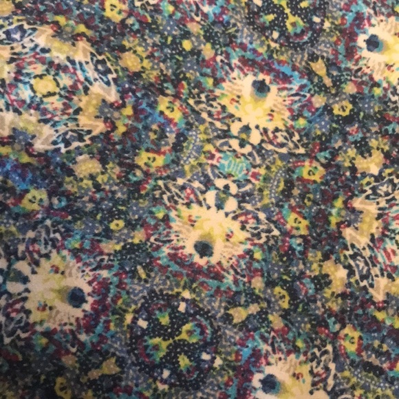 LuLaRoe Leggings - Picture 2 of 2